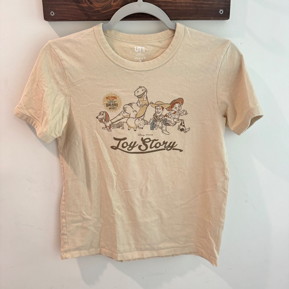 Uniqlo UT Pixar Toy Story Graphic T-Shirt Beige XS Woody Jessie Rex Disney